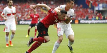 U tërhoq nga Kombëtarja, Shqipëria mendon rikthimin e Taulant Xhakës