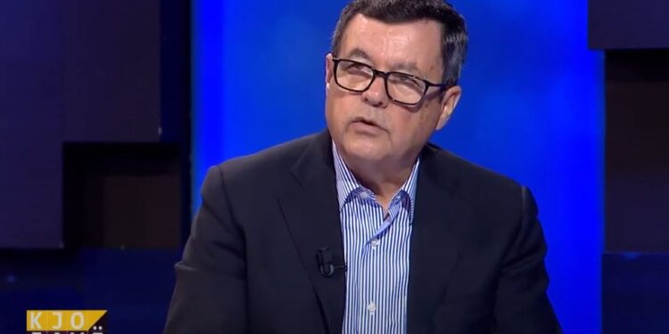 Matura Shtetërore 2023, profesor Musai evidenton problematikat: Kopjimi masiv dhe formulimi mediokër i tezave