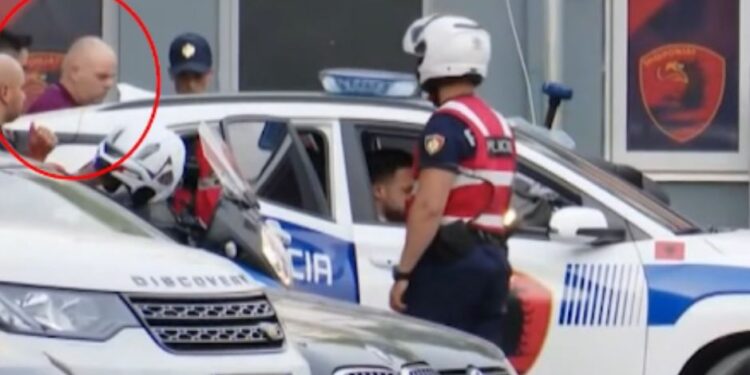 Nën pranga për korrupsion, dalin pamjet nga arrestimi i Safet Gjicit