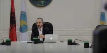 Përfundon rinumërimi i 18 kutive të bashkisë Kuçovë, konfirmohet fitues kandidati i PS