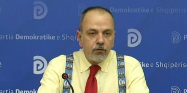 “Kokë më kokë” me Bashën për kreun e PD, Gjergj Hani: Unë jam atlernativa qe do të sjellë ndryshim për demokratët