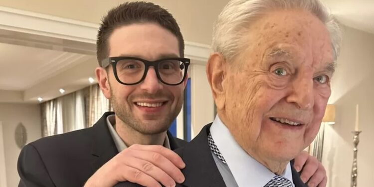 George Soros i dorëzon frenat e perandorisë djalit të tij, Alex