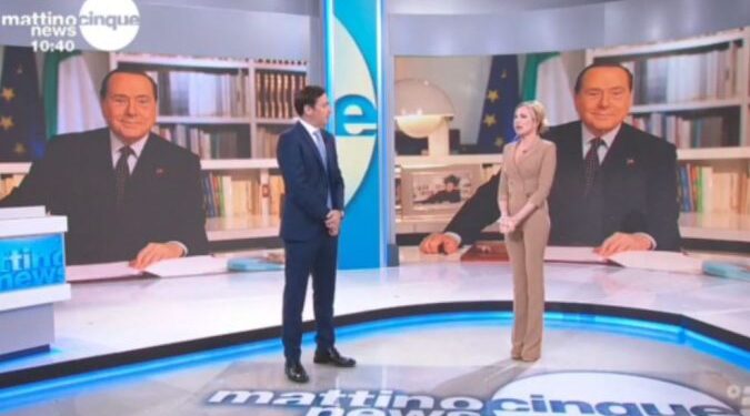 “Ndërron jetë Silvio Berlusconi”, prezantuesja shpërthen në lot kur jep lajmin e hidhur për ish-kryeministrin italian