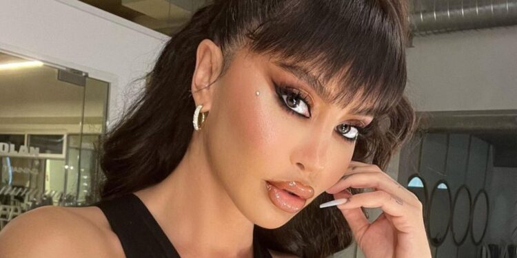 Pronar i disa bizneseve, ja kush është i dashuri i Dafina Zeqirit (FOTO)