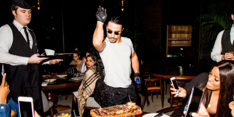 Fundi i epokës së “Salt Bae”? Pas dështimit, Nusret mbyll restorantin në New York