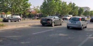 Aksident masiv në Durrës, dy ditë më parë në të njëjtin vend u përplas për vdekje një 22-vjeçare