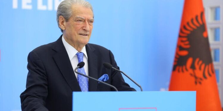 A do të japë dorëheqjen?! Berisha mbledh Kryesinë e PD për zgjedhjet e 14 Majit