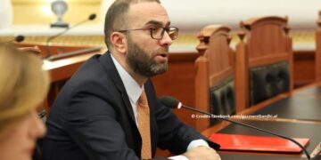 Gazment Bardhi i reagon Ramës: Rikonceptimi i qeverisjes nis me largimin tënd, si i lidhur me krimin