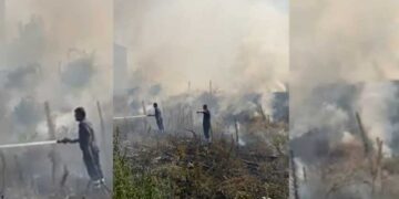 Zjarr i fuqishëm pranë stacionit të trenit në Pogradec, dyshohet si i qëllimshëm