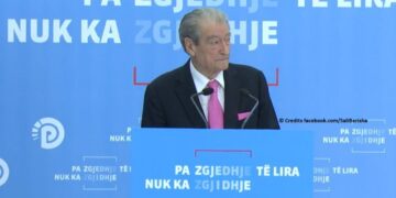 Berisha akuzon Erion Veliajn: Hajduti i parë i djegësit të Tiranës, drejtësia s’do e harrojë atë
