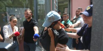 Alma shantazuese seriale, padia e dy italianëve para një viti: Na kërkoi para, bëri video