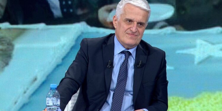 Përse nuk iu dridhen këmbët politikanëve? Majko: Kemi korrupsion me “K” të madhe, drejtësia duhet të vërë dorë!