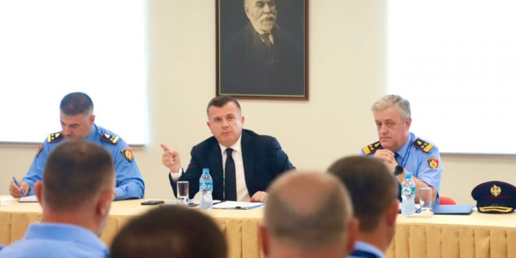Balla ndalet në Shkodër: Të intensifikohet puna për goditjen e grupeve kriminale