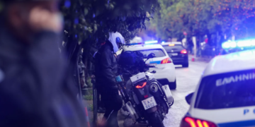 88-vjeçari ekzekuton gruan me armë gjahu në Greqi: E vrava sepse nuk kaloja mirë më të