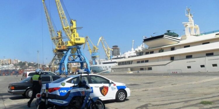 Nuk përmbushi detyrat funksionale, pezullohet shefi i Policisë Kufitare Durrës, nis hetimi disiplinor