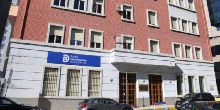 Këshilli Kombëtar i PD anulon zgjedhjet për kreun e ri të partisë