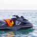 Pamje të rënda, babai humb kontrollin e “jet ski”, merr lëndime të shumta në kokë i biri i mitur (VIDEO)