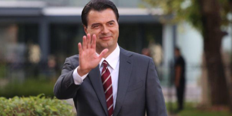 VOA: Zgjedhjet për kryetarin e PD-së zyrtare, mes tensioneve dhe përçarjes