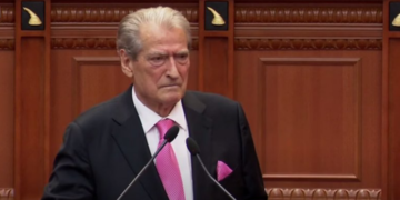 ‘Vetëm ligji ju pret’, Berisha: Dëmi 138 miliardë lekë janë sa dy herë fondi për pagat
