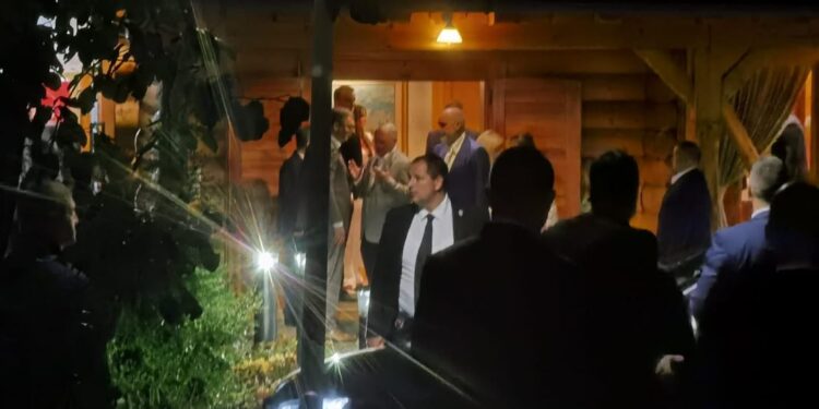 Edi Rama mbyll turin ballkanik në Serbi, darkë me muzikë live, i pranishëm dhe Alex Soros