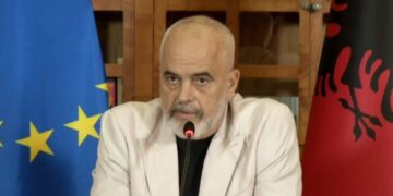 Nga skandali i Gjicit te dhuna e Rrajave dhe dosja Ahmetaj, ja si përgjigjet Rama për ish-bashkëpunëtorët