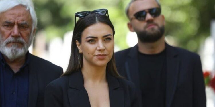 “Puthja e djallit”, Luiz Ejlli dhe Sara Hoxha tregojnë skenën më të vështirë në film