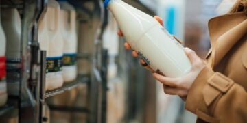 Çmimet e produkteve bujqësore rritje rekord në 2022, kulmojnë qumështi dhe drithërat me nga 30-37%