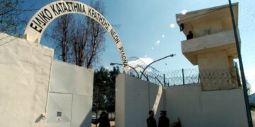 “Sherri nisi nga shqiptarët”, përleshje në burgun grek, 8 të plagosur