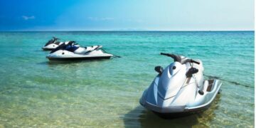 U përplas me Jet Ski në plazhin e Llamanit, ndërron jetë te Trauma 16-vjeçari