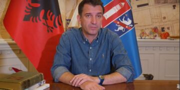 Veliaj: E nisim vitin e ri arsimor me 10 shkolla të reja, prindërit  të regjistrojnë fëmijën në shkollën më të afërt