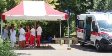 Rikthehen rastet me Covid, sa të rrezikuar jemi? Qetësojnë ekspertët: Nuk kemi variant të ri