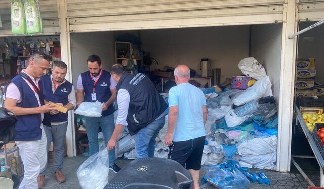 Bllokohen 497 kg qese plastike në Shkodër, ISHMT: Asnjë tolerim ndaj shkelësve të ligjit