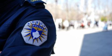 Të shtëna me armë zjarri në Prishtinë, policia në kërkim të autorit