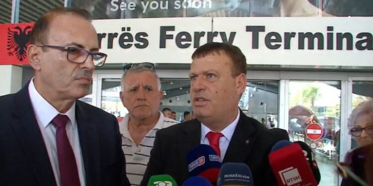 Eshtrat e ish-Prefektit të Tiranës, Qazim Mulletit në atdhe, Shkëlqim Hajdari: Shqiptarët do të mësojnë se ishte një figurë e madhe