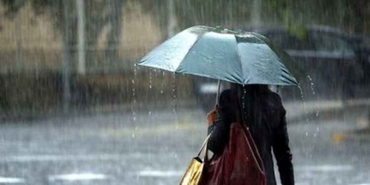 Moti i keq lë pa energji fshatrat e Korçës