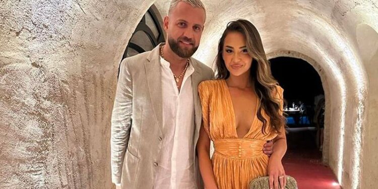 Çfarë?! Luizi konfirmon shtatzëninë e Kiarës?(FOTO)