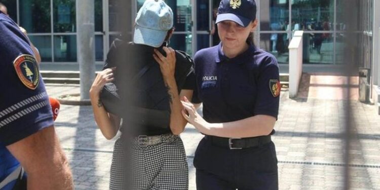 Skandali seksual në bashki me Gjicin,kërkoi lehtësim të masës së sigurisë, GJKKO merr vendimin për Alma Kaçi