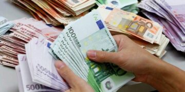 Rënia e euros zvogëlon ndjeshëm eksportet, tkurrja më e fortë që nga pandemia