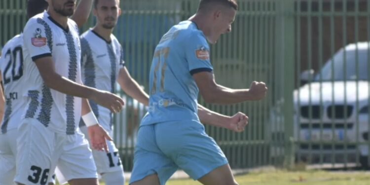 Dinamo triumfon ndaj Laçit, në Kurbin vendos një gol