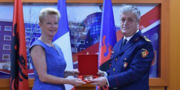 Rrumbullaku takim me ambasadoren e Francës, diskutime për zgjerimin dhe intensifikimin e bashkëpunimit kundër krimeve ndërkombëtare