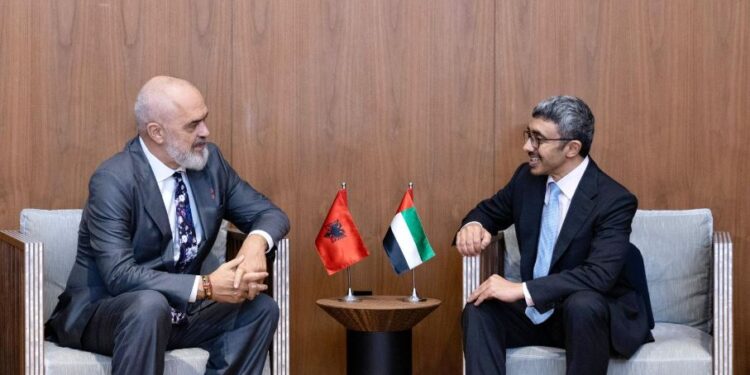 Rama takon ministrin e Jashtëm të Emirateve të Bashkuara: Folëm për finalizimin e investimeve në Shqipëri