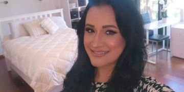 Vajza jep me qira anën tjetër të shtratit, fiton 500 pound në muaj