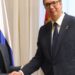 Vuçiç bisedon me ambasadorin rus në Serbi, një ditë pas sulmit në veri të Kosovës