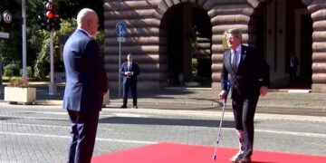 Rama pret liderët e BE-së dhe rajonit, i zoti i shtëpisë i uron mirëseardhjen