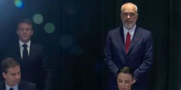 Macron në takim me Ramën, firmosen marrëveshjet mes dy vendeve