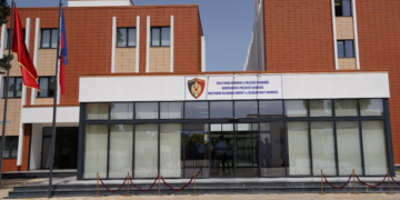 23-vjeçari në Shkodër përfundon në spital, dyshohet se konsumoi mbidozë ilaçesh