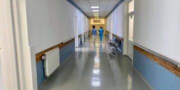 E rëndë në Tiranë, ndërron jetë në spital foshnja 8 muajshe