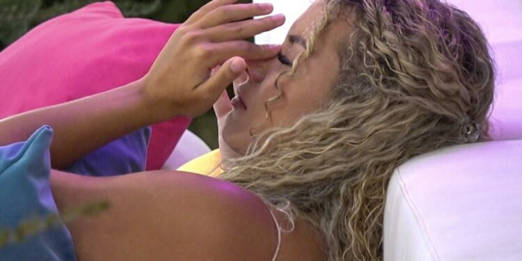 Çfarë ndodhi? Ueda shpërthen në lot në “Love Island Albania”