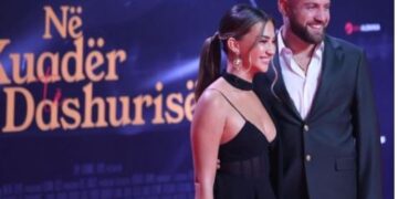 Kiara dhe Luizi në pritje të një bebi? Ja përgjigja që ngriti dyshimet gjatë premierës së filmit “Në Kuadër të Dashurisë”