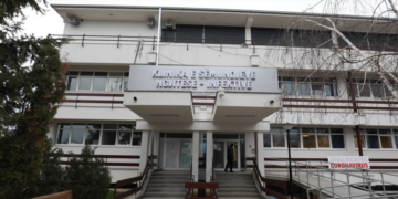 Helmohen nga ushqimi, rreth 30 persona përfundojnë në spital